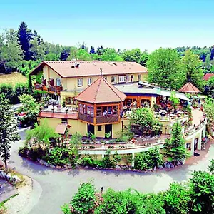 Hotell Restaurant - Haeuserl Im Wald, Graz